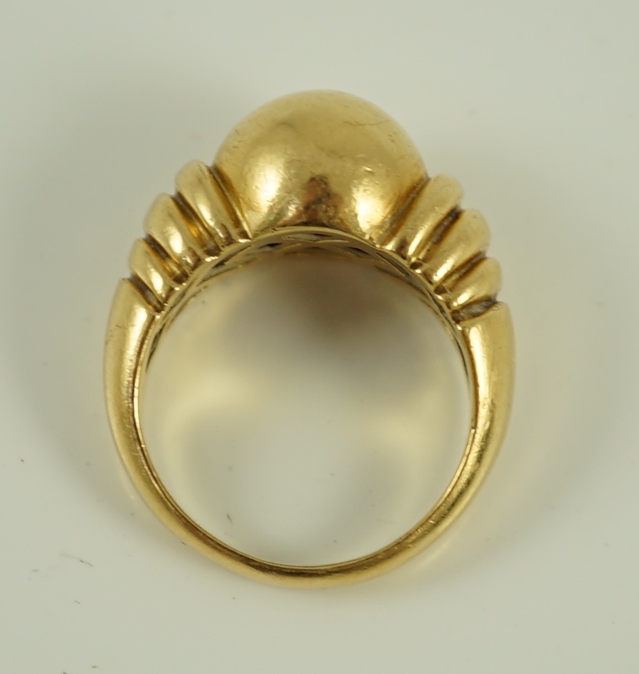 A Boucheron 750 gold dress ring